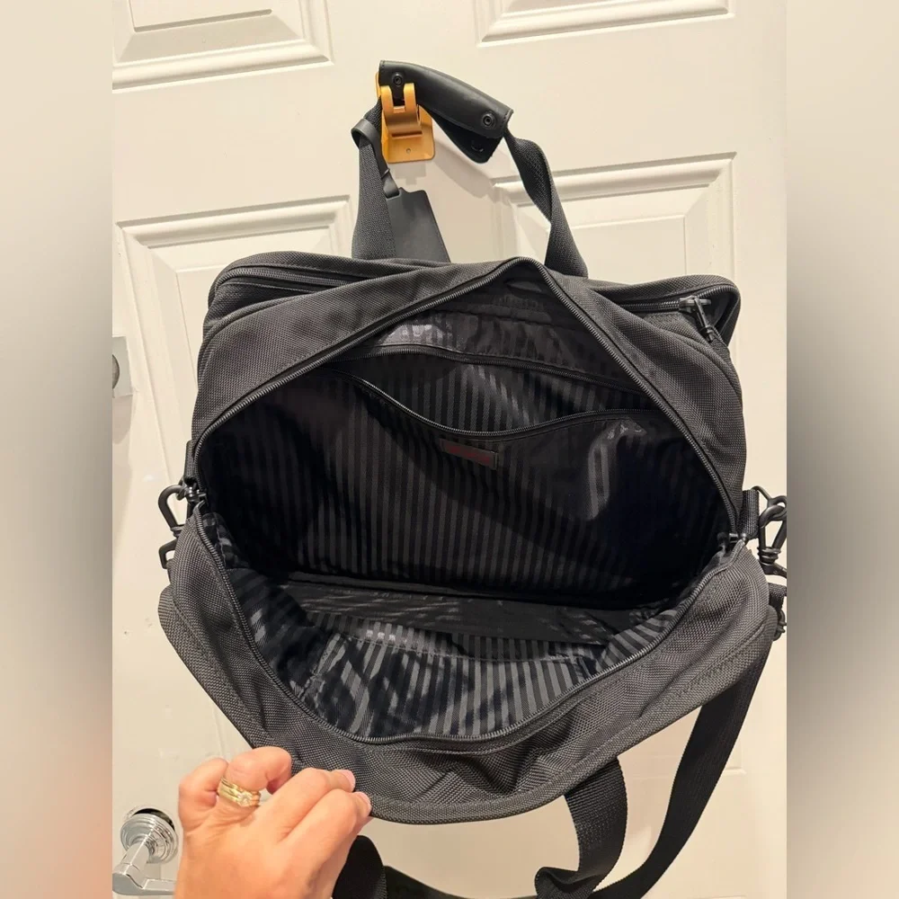 Tumi Black Nylon Carry On Expandable Luggage Laptop Shoulder Bag